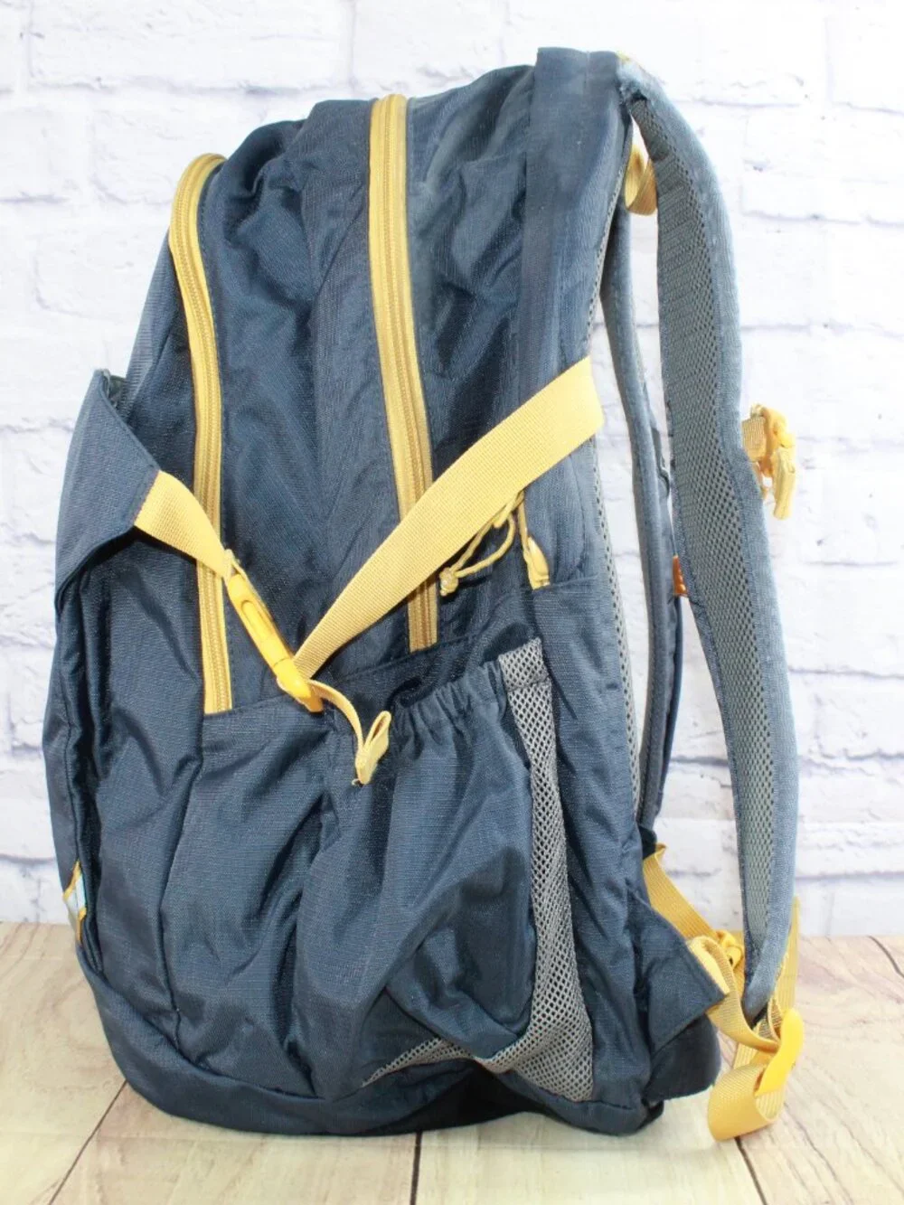 READ–LL Bean Unisex Adult Comfort Carry Portable Locker Pack 42L Backpack Hiking